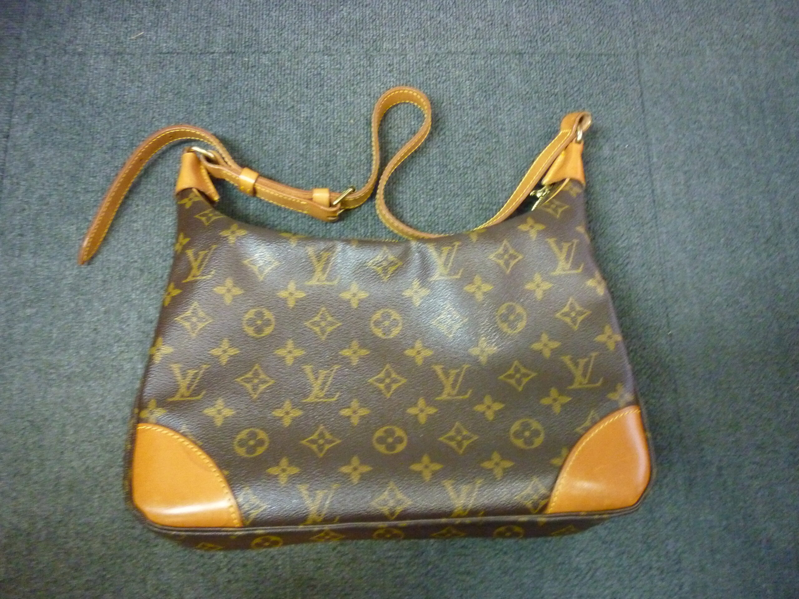 三郷町 ブランド品 ルイヴィトン バッグ 買取 王寺