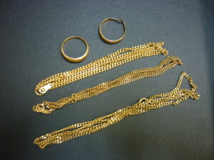 河合町 金 ネックレス リング ジュエリー 買取 王寺