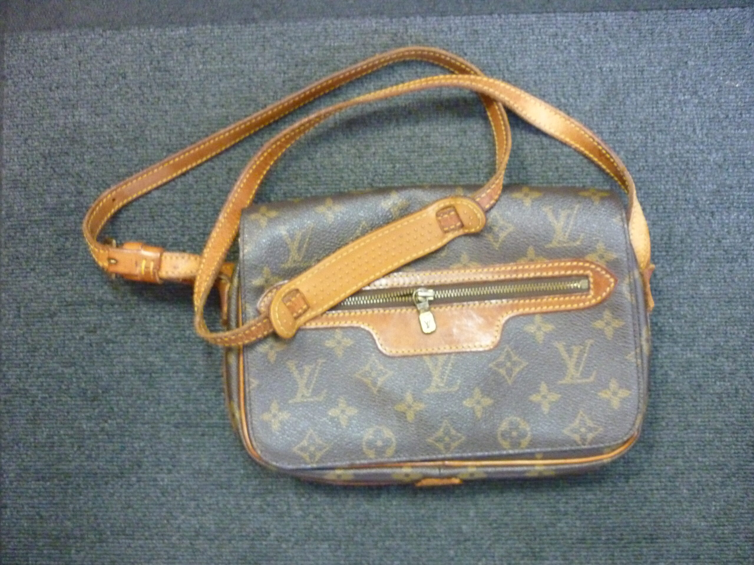 平群町 ブランド品 ルイヴィトン バッグ 買取 王寺