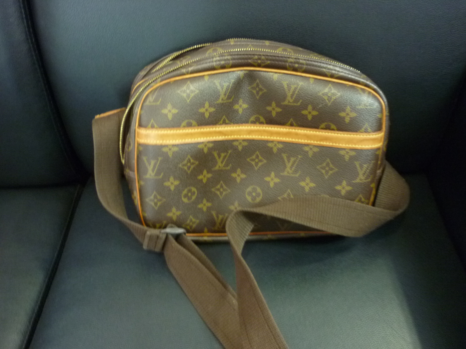 河合町 ブランド品 ルイヴィトン バッグ 買取 王寺