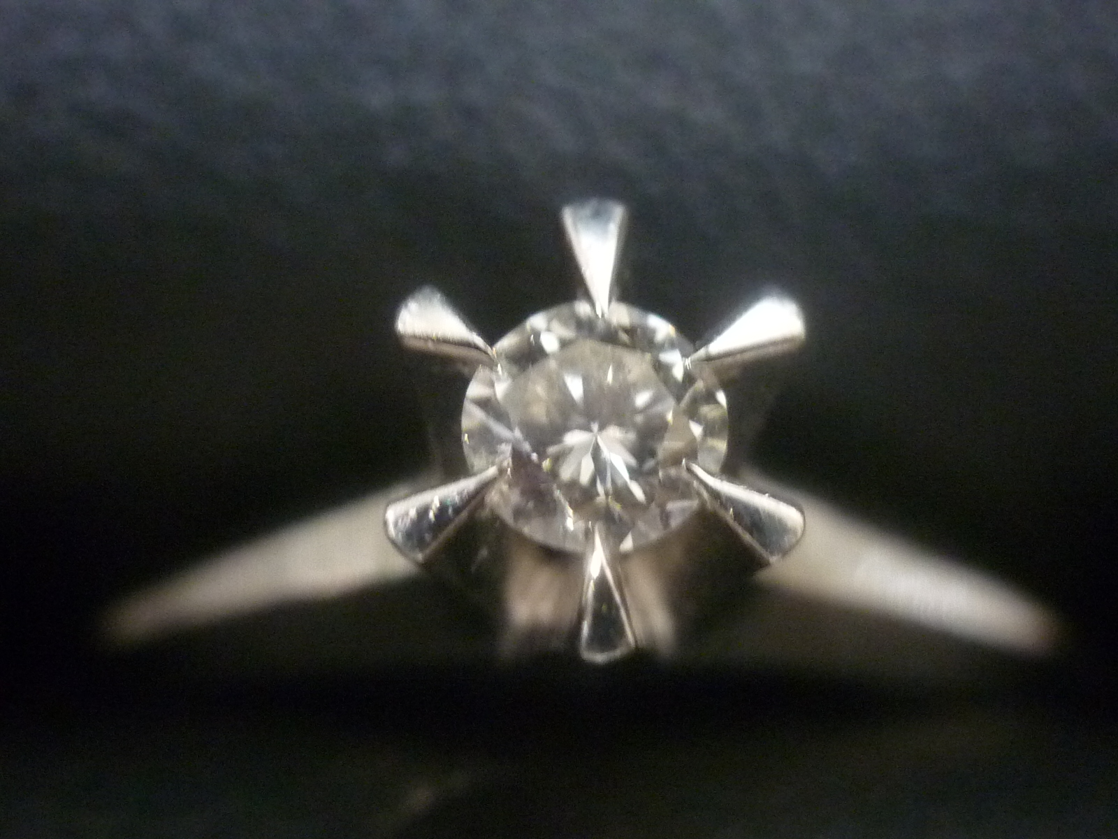 平群町 ダイヤモンド リング 買取 王寺