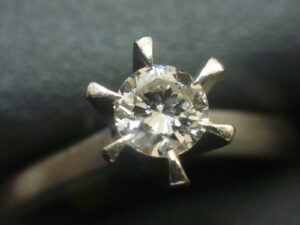河合町 立爪 ダイヤモンド リング ジュエリー 買取 王寺