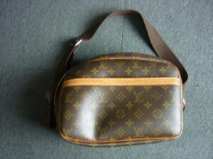 平群町 ブランド品 ルイヴィトン バッグ 買取 王寺
