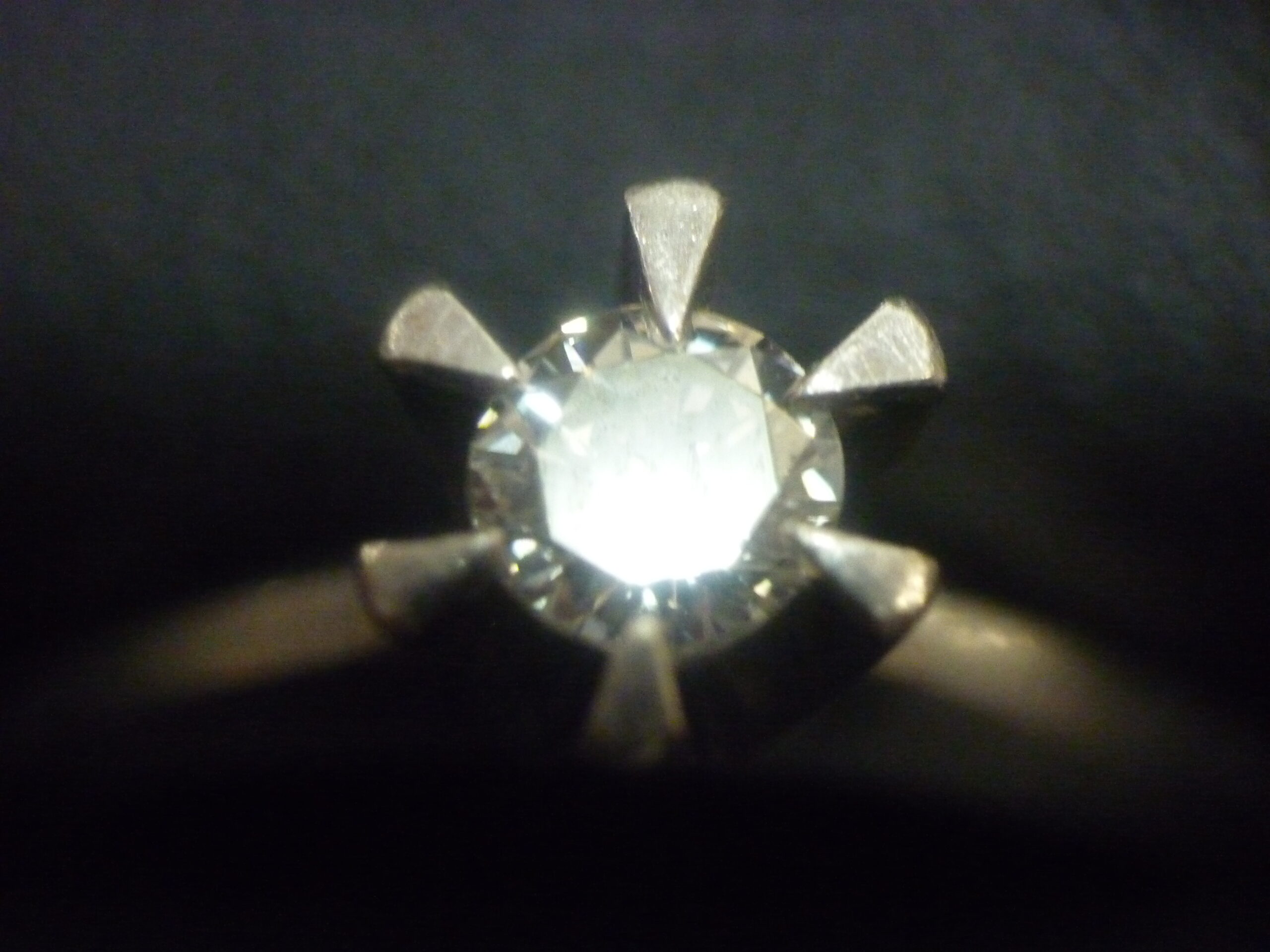 香芝市 ダイヤモンド ジュエリー 買取 王寺