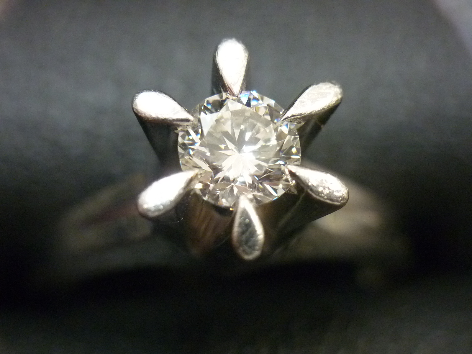 斑鳩町 ダイヤモンド リング 買取 王寺