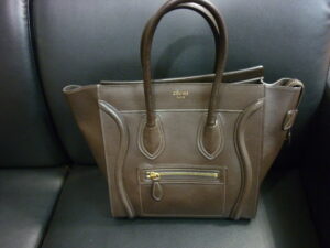 斑鳩町 ブランド品 セリーヌ バッグ 買取 王寺