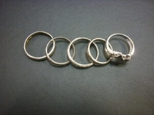 三郷町 プラチナ リング 買取 王寺