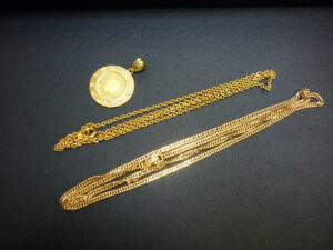 斑鳩町 金 ネックレス トップ 買取 王寺