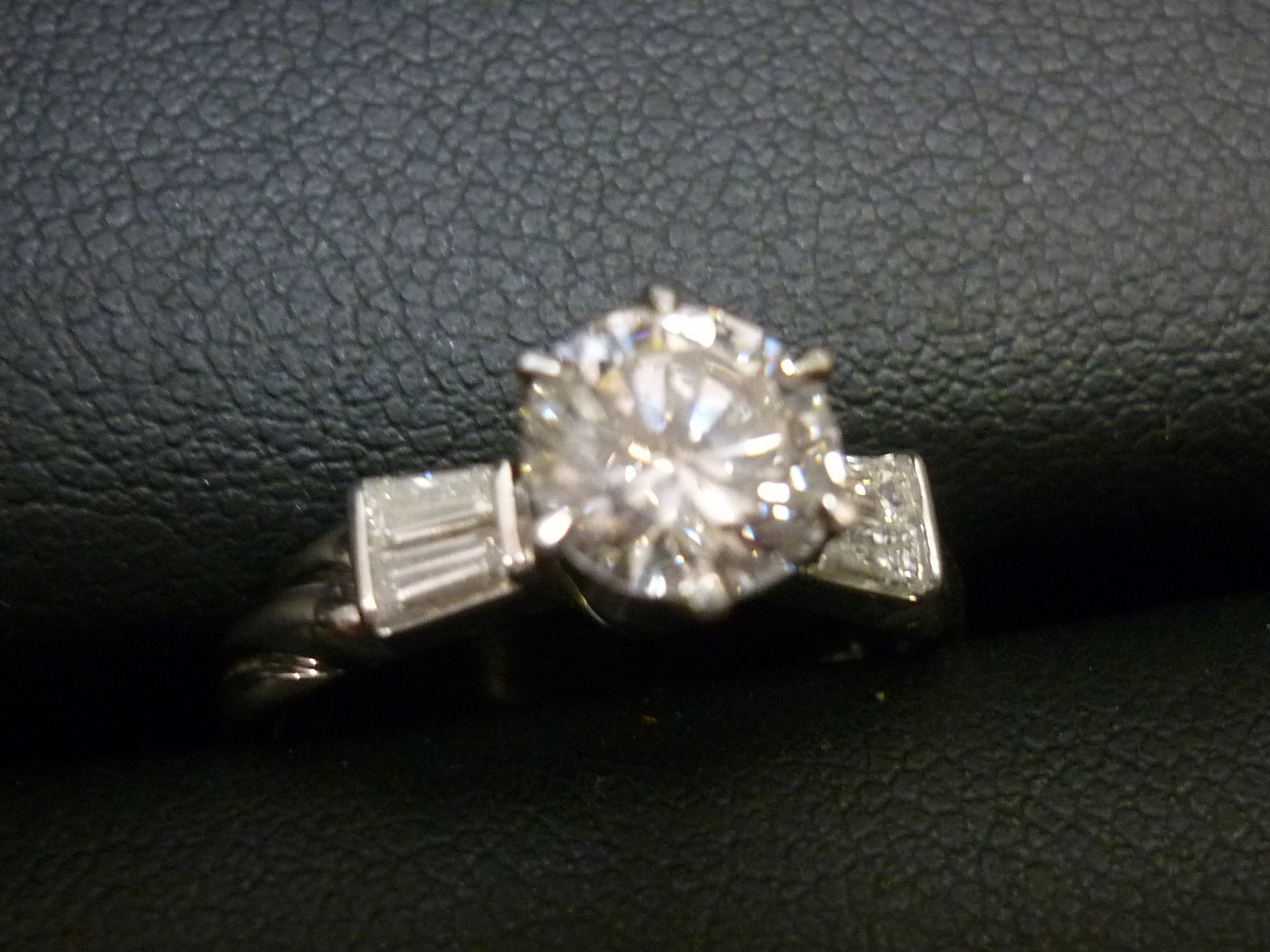 大和郡山市 ダイヤモンド リング 買取 王寺