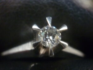 平群町 ダイヤモンド リング 買取 王寺
