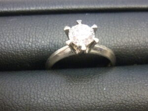 平群町 ダイヤモンド リング 買取 王寺