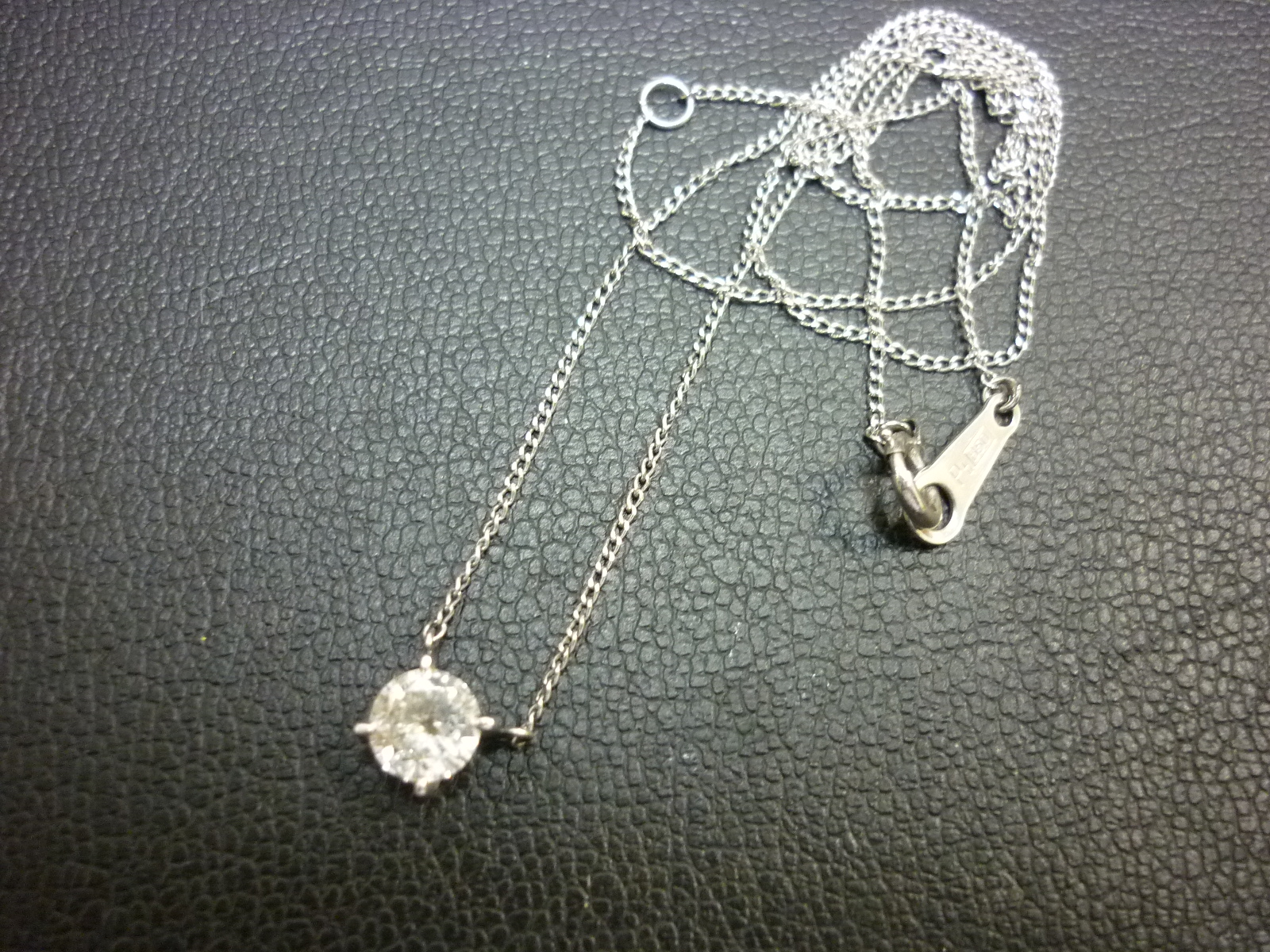 上牧町 ダイヤモンド ネックレス 買取 王寺