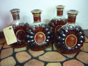 平群町 酒 ブランデー ウイスキー 買取 王寺