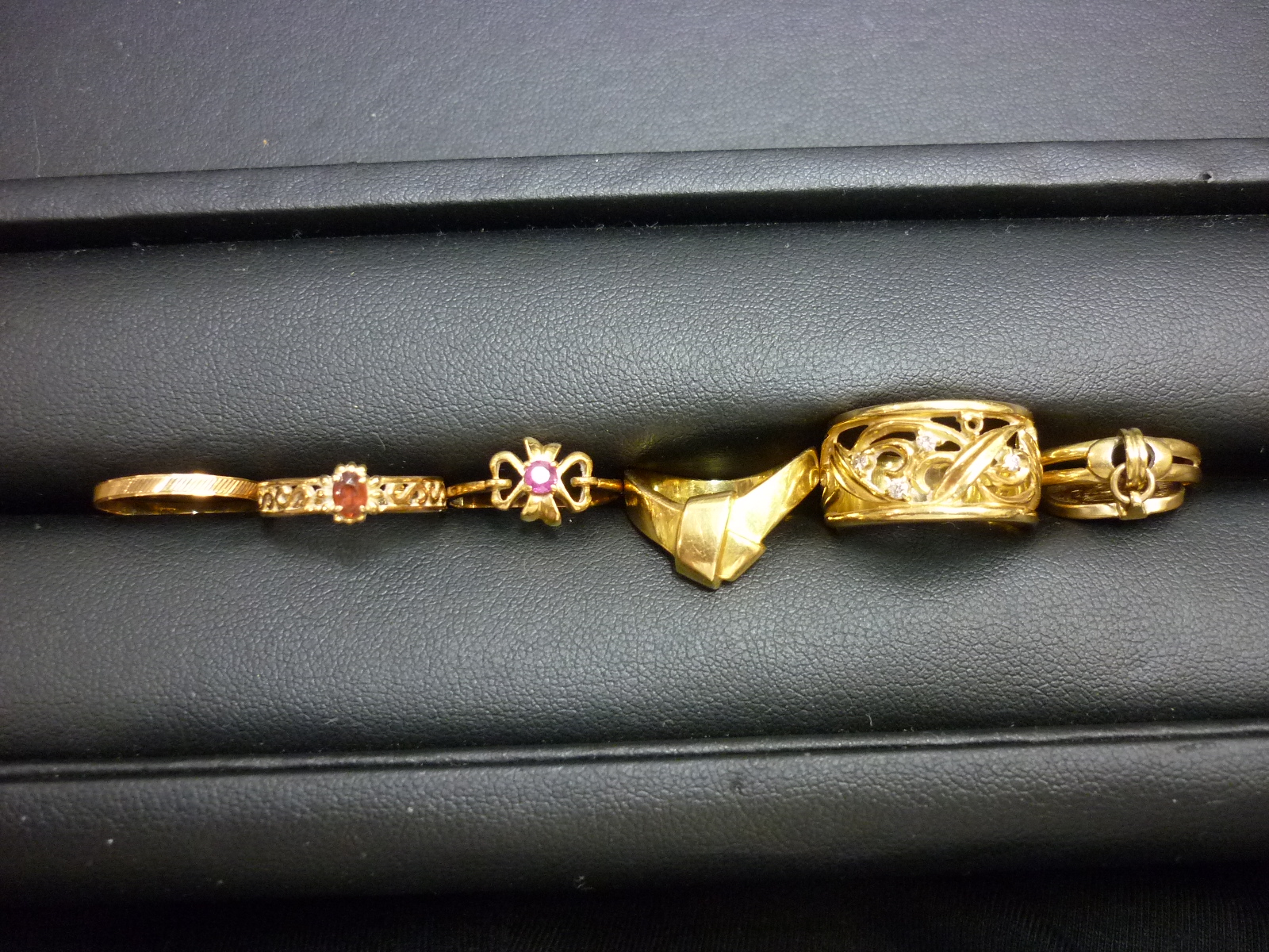 平群町 宝石 金 リング 買取 王寺
